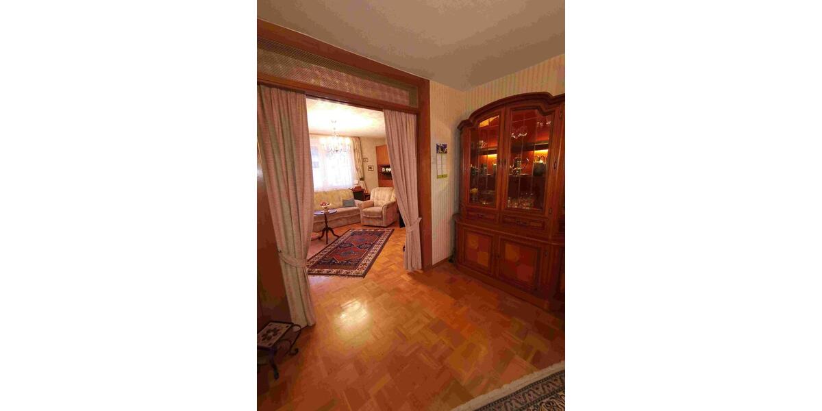 Einfamilienhaus Villingen-Schwenningen Schwenningen - 6 Zimmer, 134 m&sup2;, 260.000&euro; | Angebot:26790884