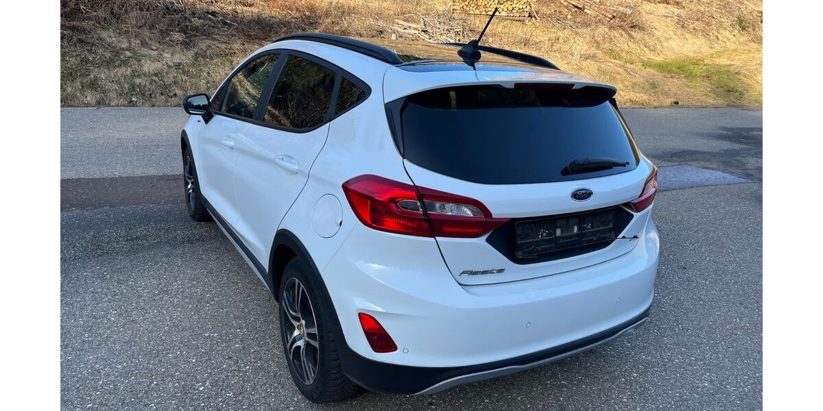 Ford Fiesta 57.000 km 12.700 &euro; Furtwangen 78120