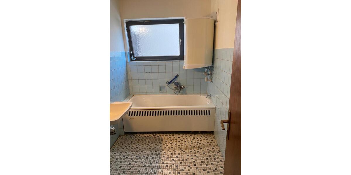 Erdgeschoßwohnung Oberndorf am Neckar - 3 Zimmer, 79 m&sup2;, 160.000&euro; | Angebot:25509861