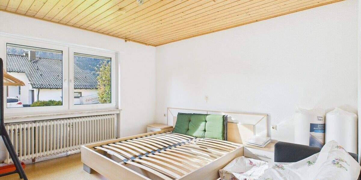 Einfamilienhaus Reichenbach am Heuberg - 7 Zimmer, 170 m&sup2;, 279.000&euro; | Angebot:25683364
