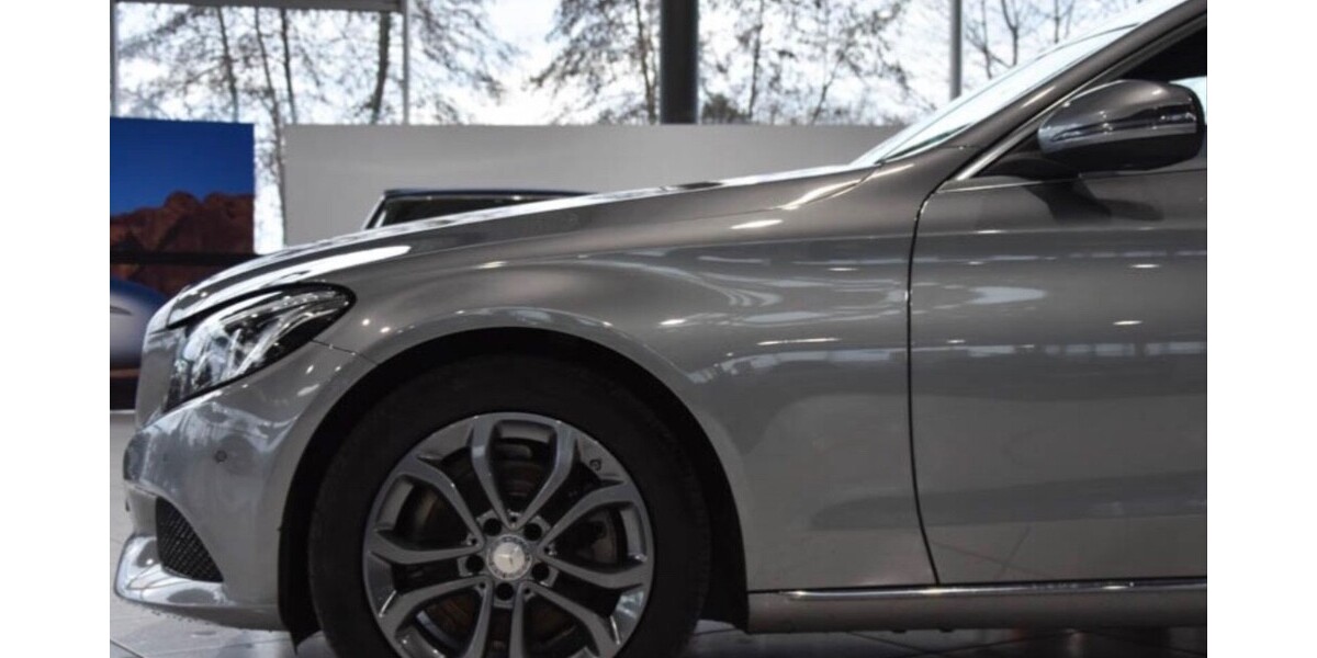 Mercedes-Benz C 220 200.000 km 14.500 &euro; Tuttlingen 78532