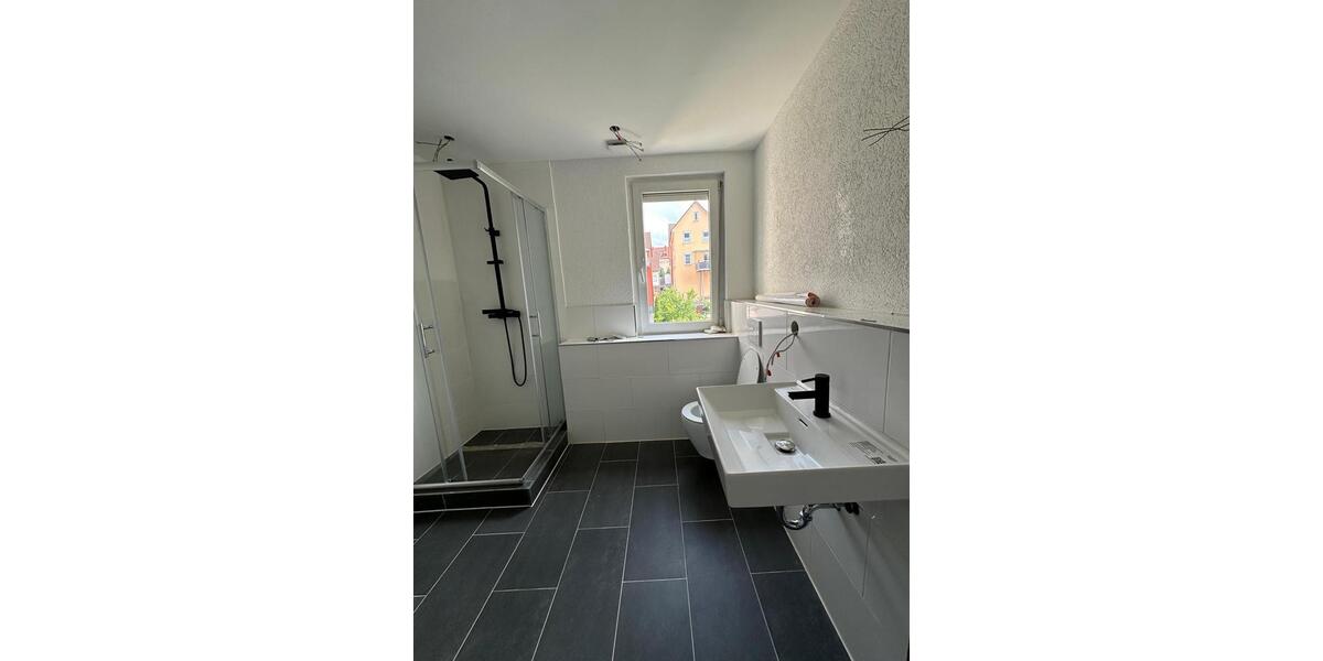 Etagenwohnung Tuttlingen - 2 Zimmer, 65 m&sup2;, 700&euro; | Angebot:24733551