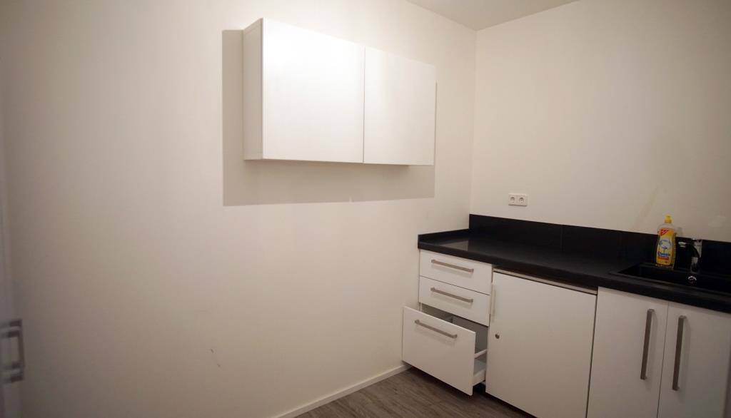 Gewerbeobjekt Villingen-Schwenningen Villingen - 1 Zimmer, 80 m&sup2;, 750&euro; | Angebot:25837410