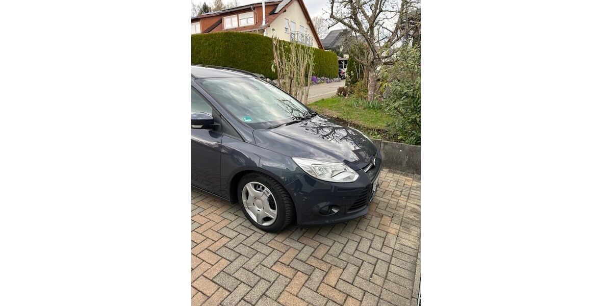 Ford Focus 63.000 km 6.900 &euro; Dauchingen 78083