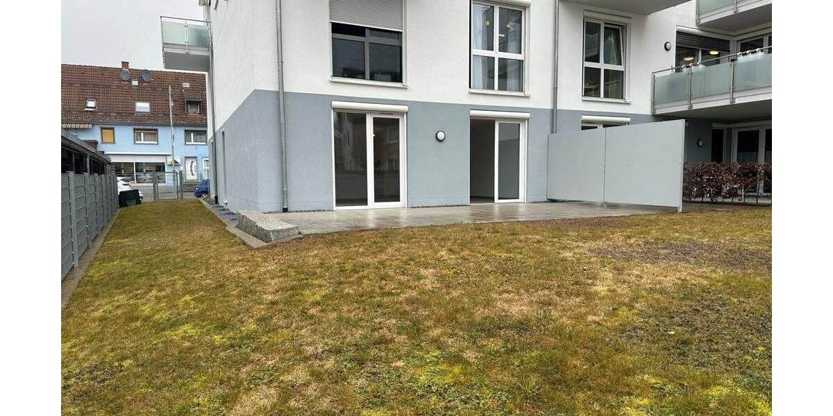 Etagenwohnung Blumberg - 3 Zimmer, 122 m&sup2;, 384.300&euro; | Angebot:25797396