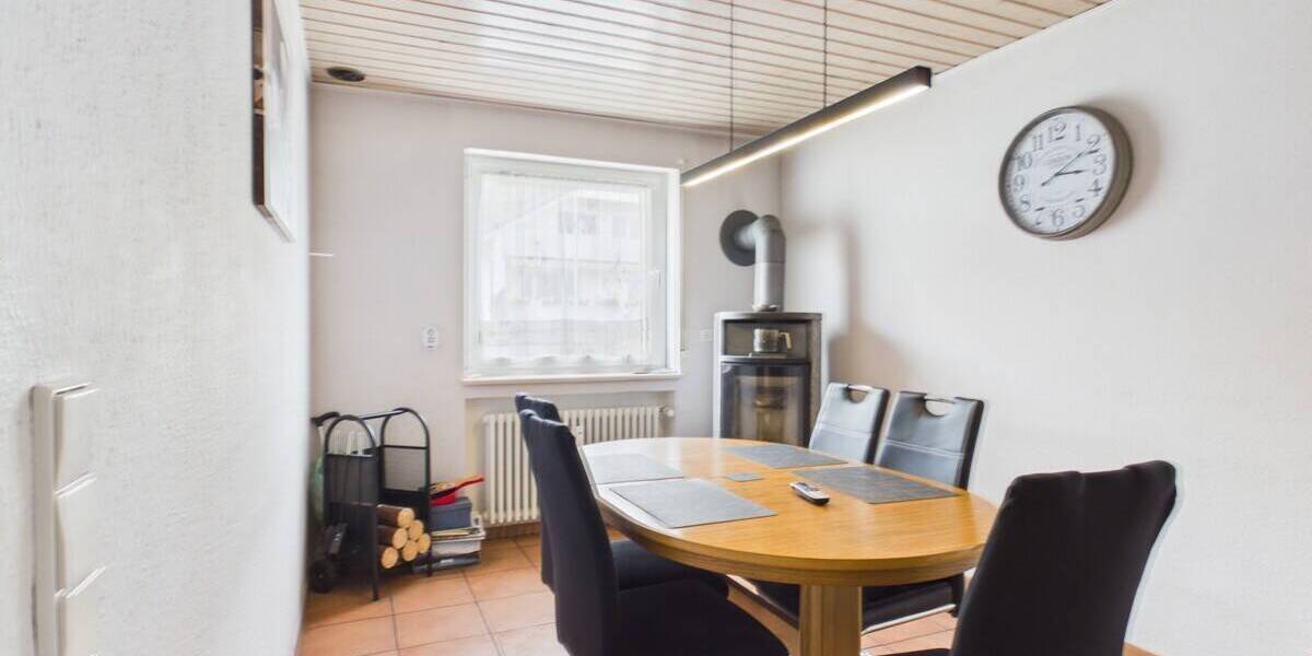 Einfamilienhaus Rottweil / Bühlingen Rottweil - 1 Zimmer, 259 m&sup2;, 489.000&euro; | Angebot:26686445