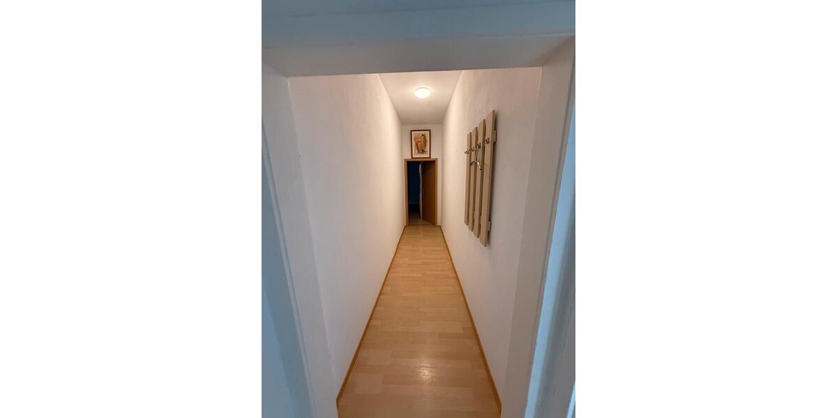 Erdgeschoßwohnung Villingen-Schwenningen Schwenningen - 4.5 Zimmer, 120 m&sup2;, 1.519&euro; | Angebot:25576438