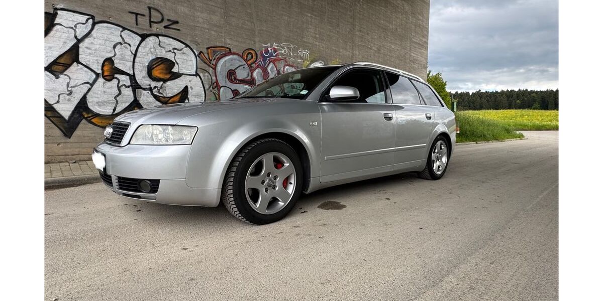 Audi A4 191.000 km 4.700 &euro; Rottweil 78628