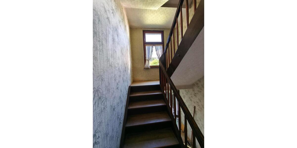 Mehrfamilienhaus, Wohnhaus Zimmern ob Rottweil - 11 Zimmer, 170 m&sup2;, 218.000&euro; | Angebot:25993916