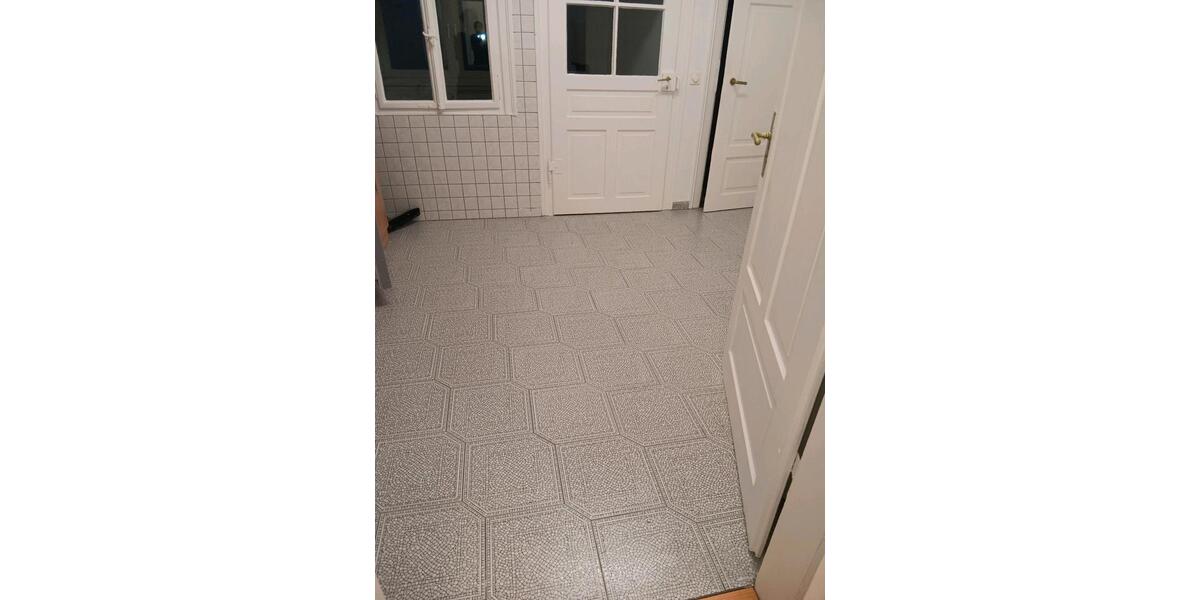 Etagenwohnung Rottweil - 4.5 Zimmer, 135 m&sup2;, 350.000&euro; | Angebot:24770975