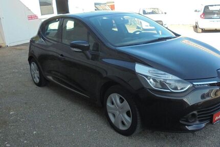 Renault Clio 102.100 km 7.990 &euro; Spaichingen 78549