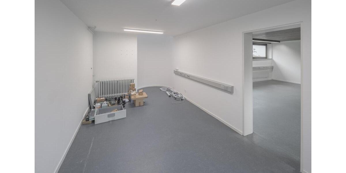 Gewerbeobjekt Villingen-Schwenningen Schwenningen - 750&euro; | Angebot:26592773