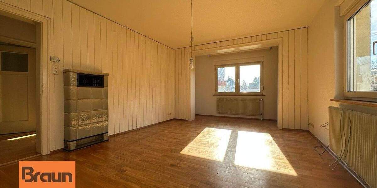 Mehrfamilienhaus, Wohnhaus Villingen-Schwenningen Schwenningen - 9 Zimmer, 214 m&sup2;, 420.000&euro; | Angebot:25862753