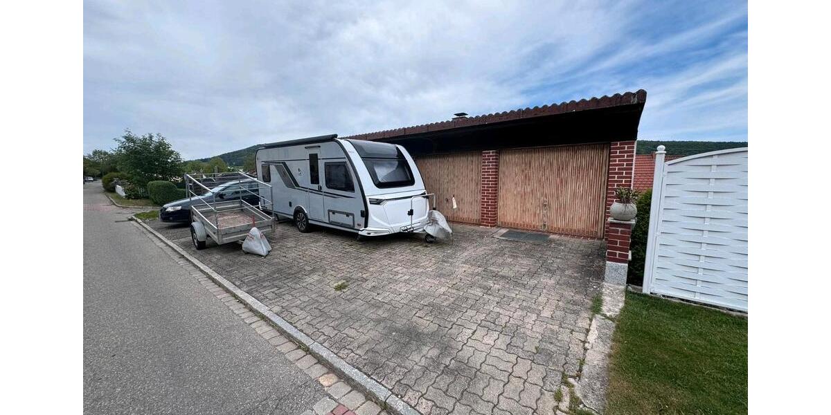 Doppelhaushälfte Blumberg - 5 Zimmer, 165 m&sup2;, 450.000&euro; | Angebot:26517899