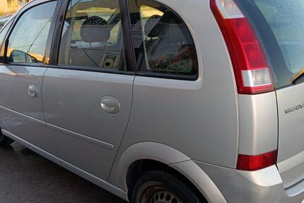Opel Meriva 157.000 km 3.600 &euro; Bad Dürrheim 78073