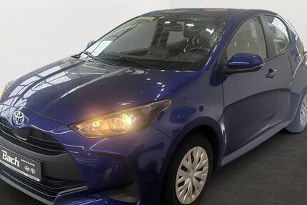 Toyota Yaris 63.837 km 17.590 &euro; Villingen-Schwenningen 78048