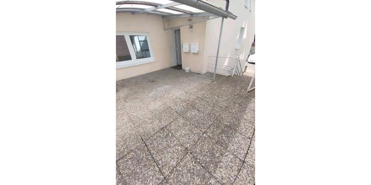 Etagenwohnung Schramberg - 6 Zimmer, 100 m&sup2;, 850&euro; | Angebot:24757321