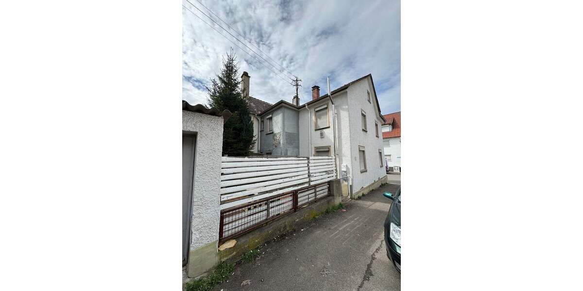 Mehrfamilienhaus, Wohnhaus Villingen-Schwenningen Schwenningen - 5 Zimmer, 110 m&sup2;, 149.500&euro; | Angebot:25777414