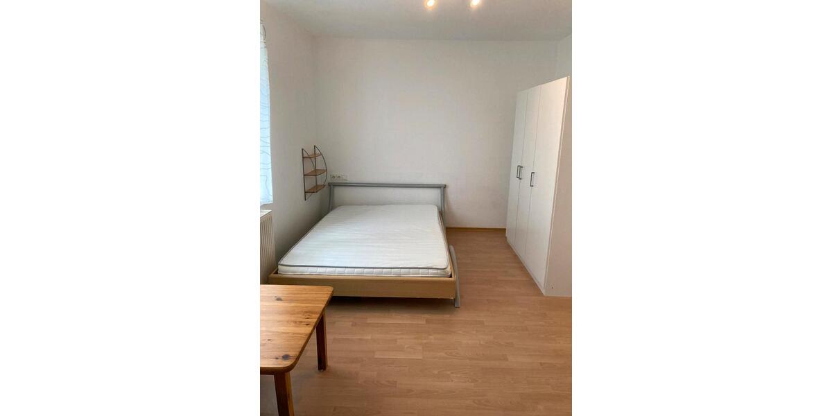 Etagenwohnung Dürbheim - 1 Zimmer, 40 m&sup2;, 760&euro; | Angebot:25931293