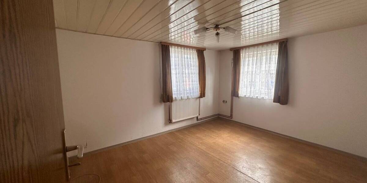 Bauernhaus, Landhaus Zimmern unter der Burg - 7 Zimmer, 172 m&sup2;, 219.000&euro; | Angebot:25742615