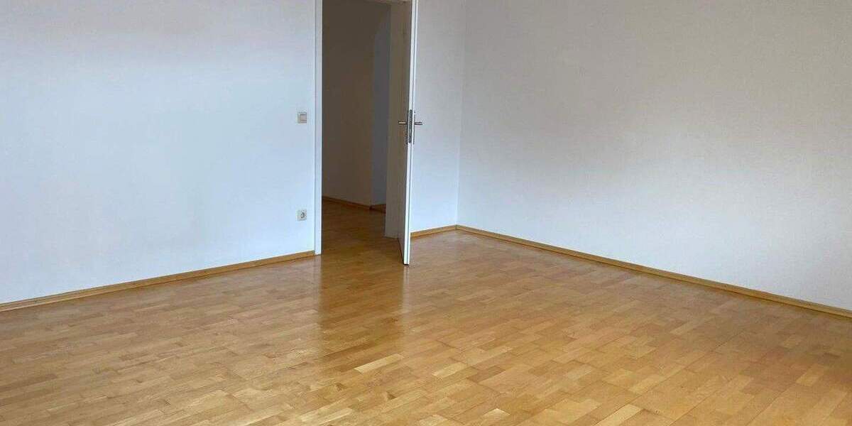 Etagenwohnung Donaeuschingen Donaueschingen - 6 Zimmer, 220 m&sup2;, 490.000&euro; | Angebot:25721096
