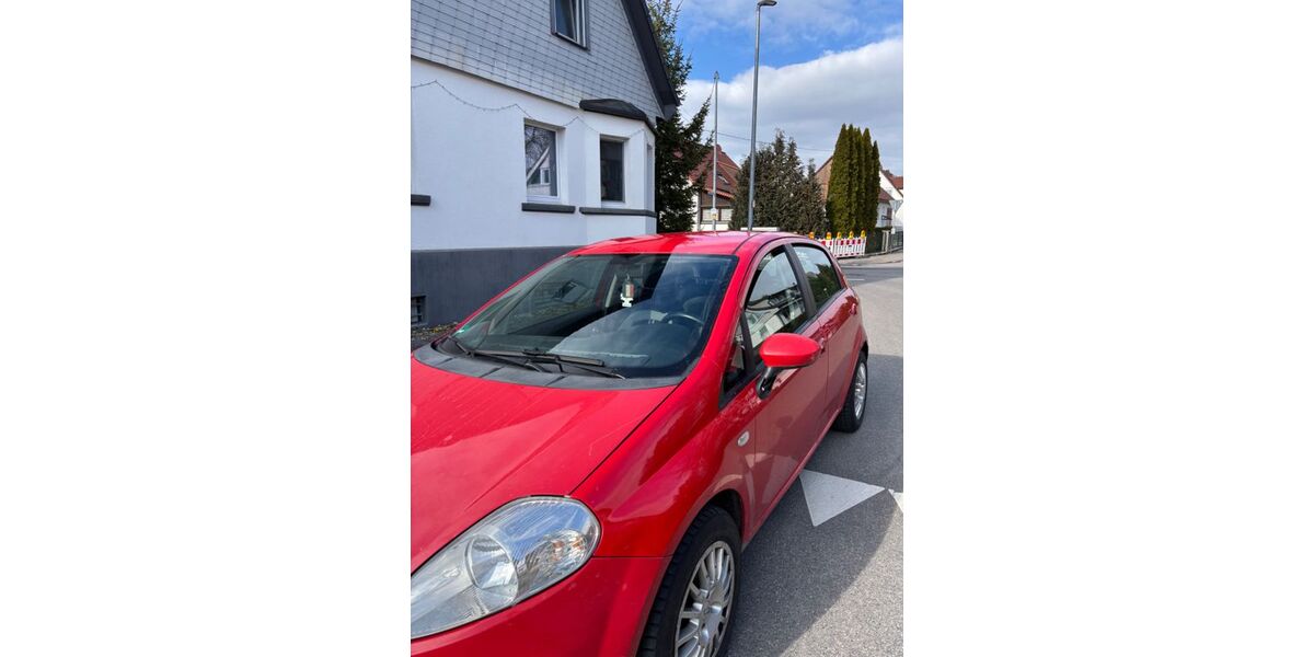 Fiat Punto 166.000 km 800 &euro; Niedereschach (Fischbach) 78078