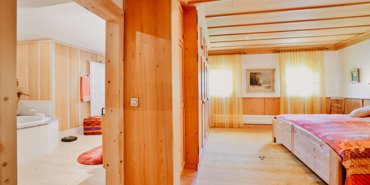 Mehrfamilienhaus, Wohnhaus Zimmern ob Rottweil Stetten - 9 Zimmer, 323 m&sup2;, 695.000&euro; | Angebot:25742602