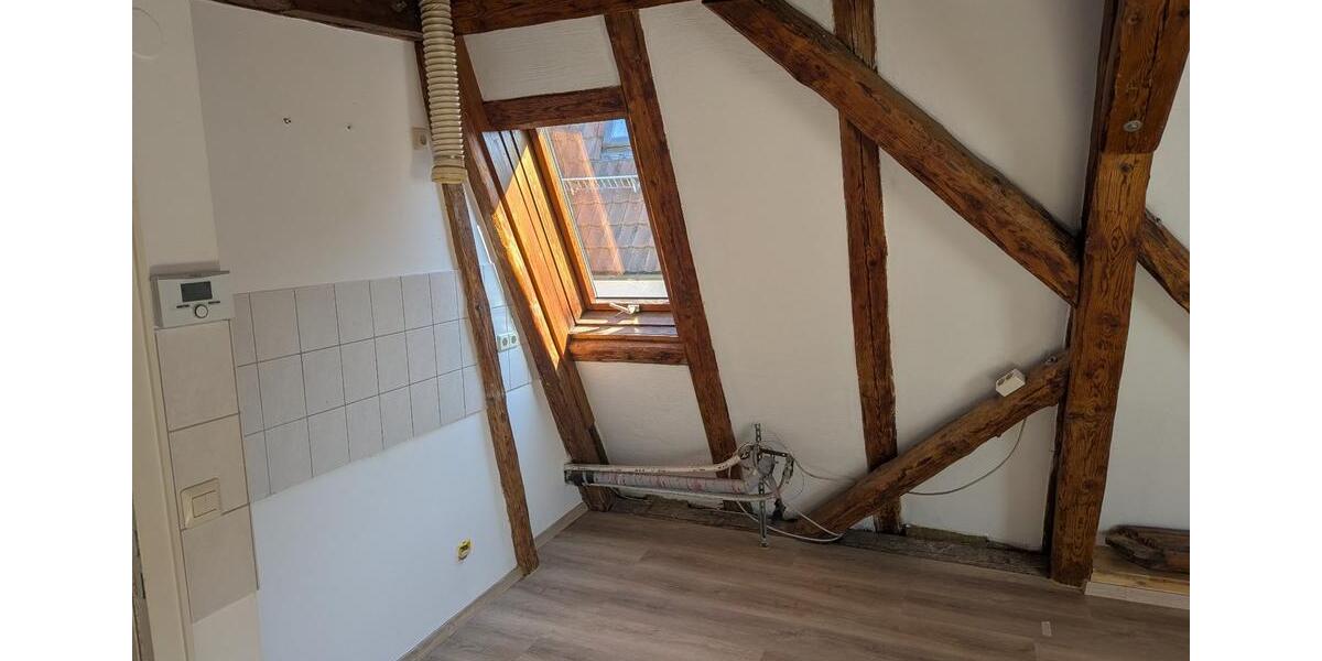 Dachgeschoßwohnung Tuttlingen - 2.5 Zimmer, 48 m&sup2;, 440&euro; | Angebot:25959865