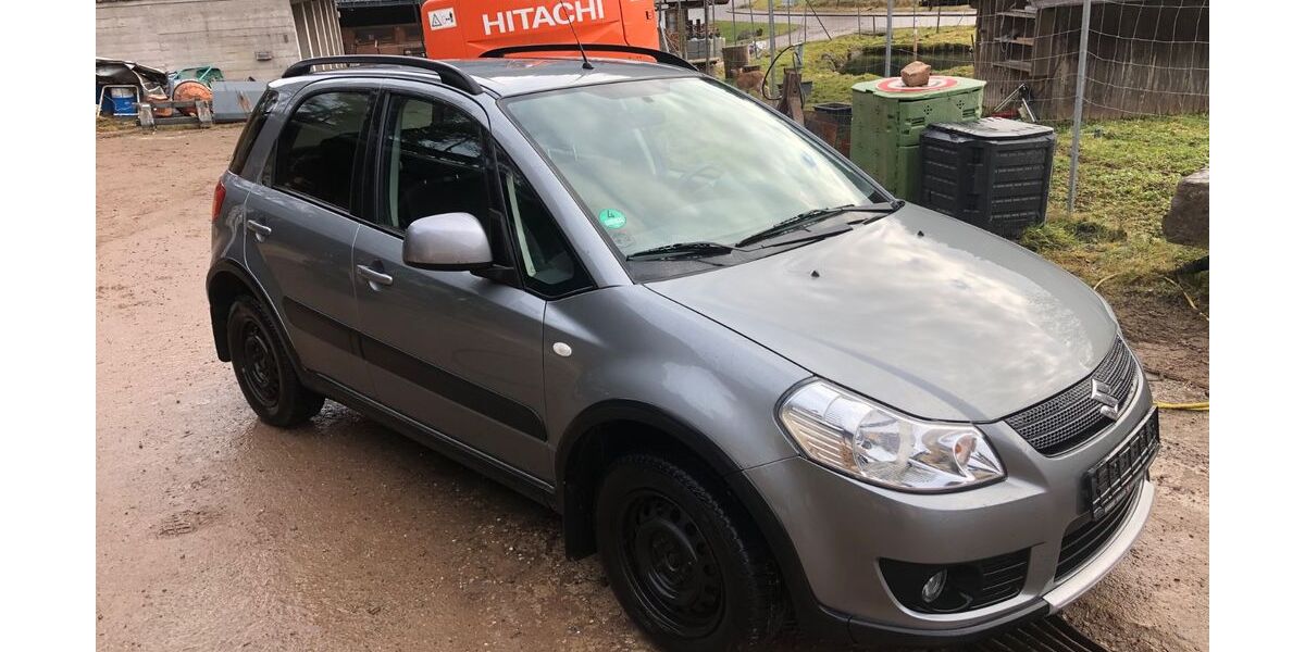 Suzuki SX4 113.000 km 3.000 &euro; Schramberg 78144