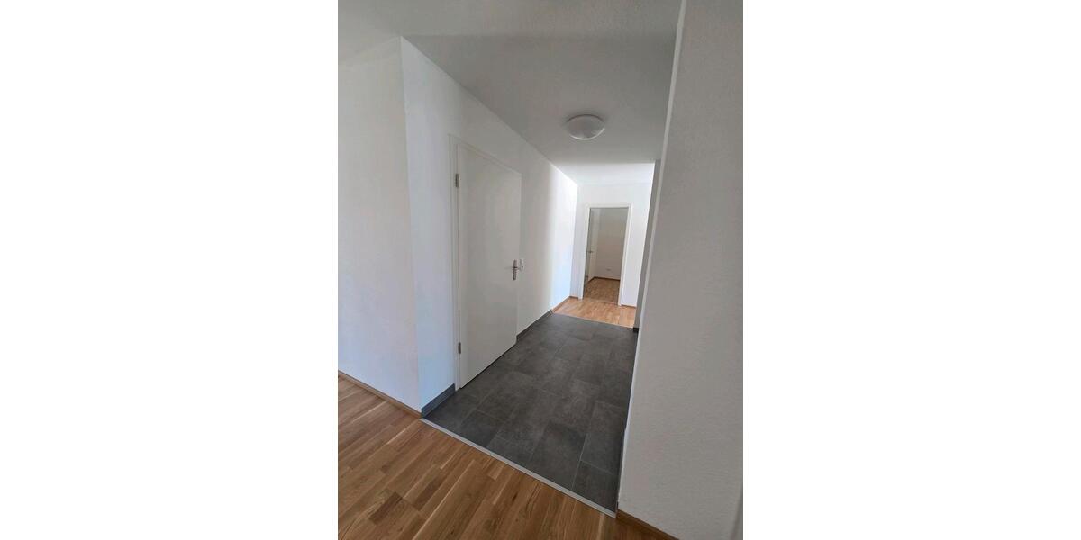 Erdgeschoßwohnung Villingen-Schwenningen Schwenningen - 4 Zimmer, 130 m&sup2;, 525.000&euro; | Angebot:27228726