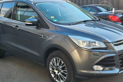 Ford Kuga 80.000 km 7.950 &euro; Aldingen 78554