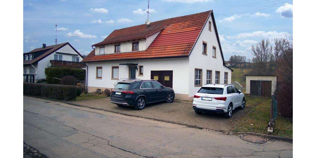 Einfamilienhaus Durchhausen - 7 Zimmer, 140 m&sup2;, 320.000&euro; | Angebot:26030261