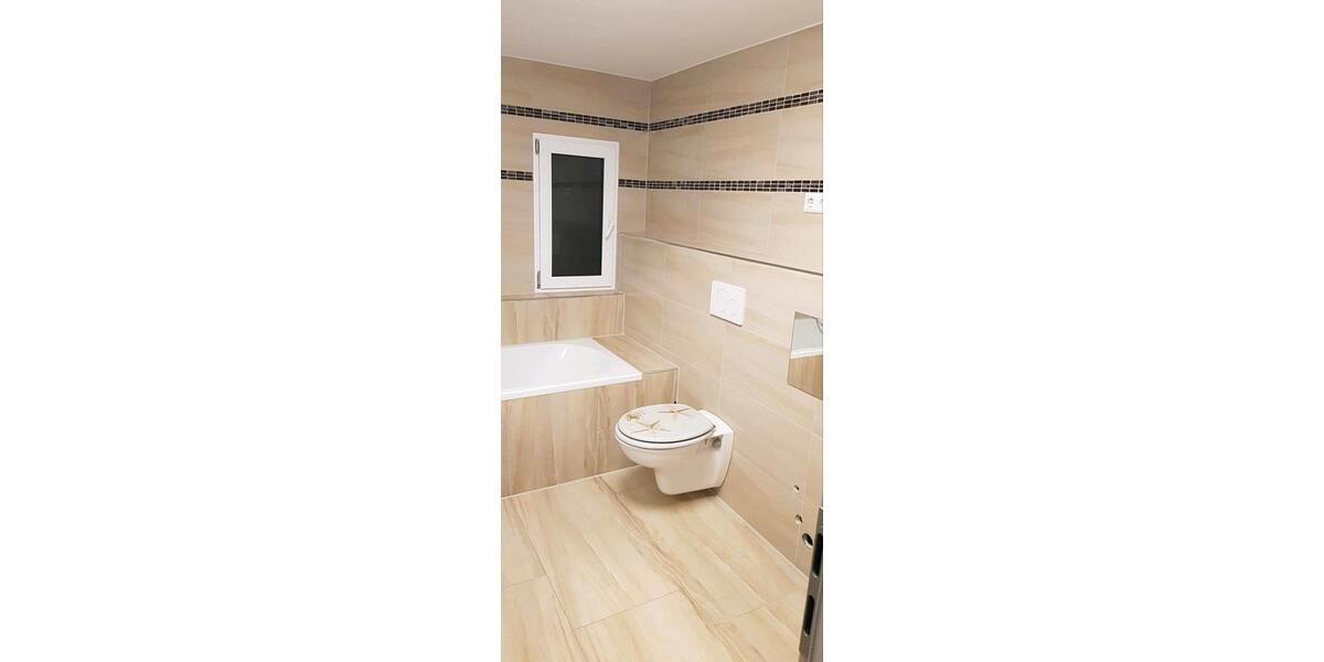 Dachgeschoßwohnung Unterkirnach - 3 Zimmer, 62 m&sup2;, 140.000&euro; | Angebot:26649424