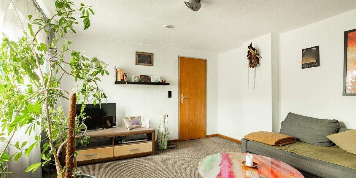Etagenwohnung Titisee-Neustadt Neustadt - 3 Zimmer, 65 m&sup2;, 115.000&euro; | Angebot:25671470