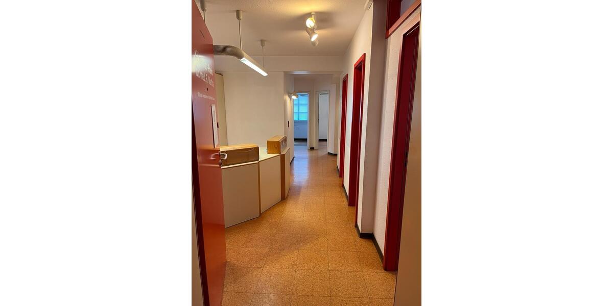 Etagenwohnung Oberndorf am Neckar - 4 Zimmer, 125 m&sup2;, 190.000&euro; | Angebot:25521305