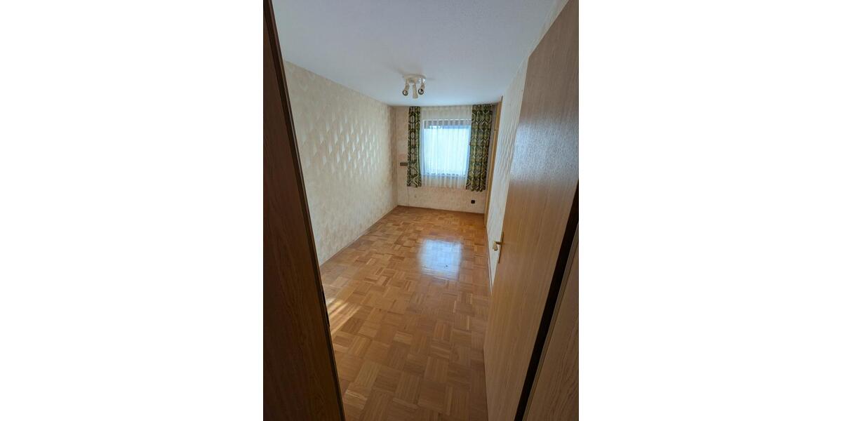 Reihenhaus Tuttlingen - 4 Zimmer, 88 m&sup2;, 300.000&euro; | Angebot:24547376