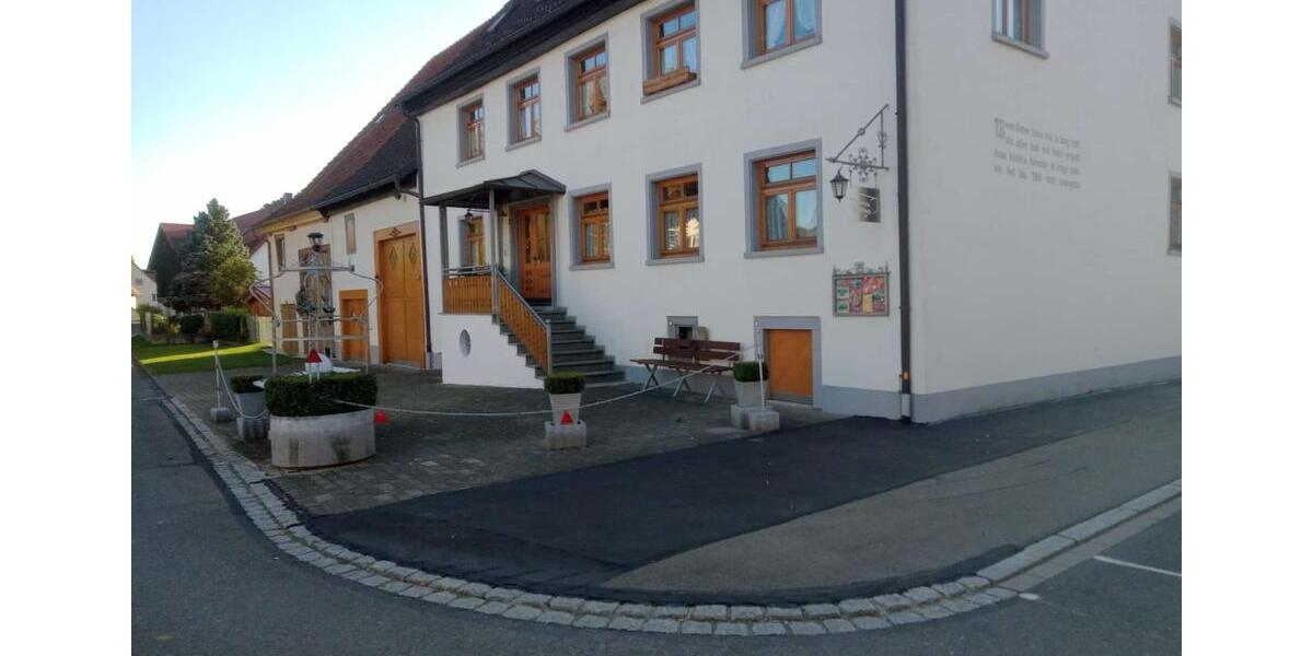 Etagenwohnung Geisingen - 5.5 Zimmer, 192 m&sup2;, 1.000&euro; | Angebot:25375010