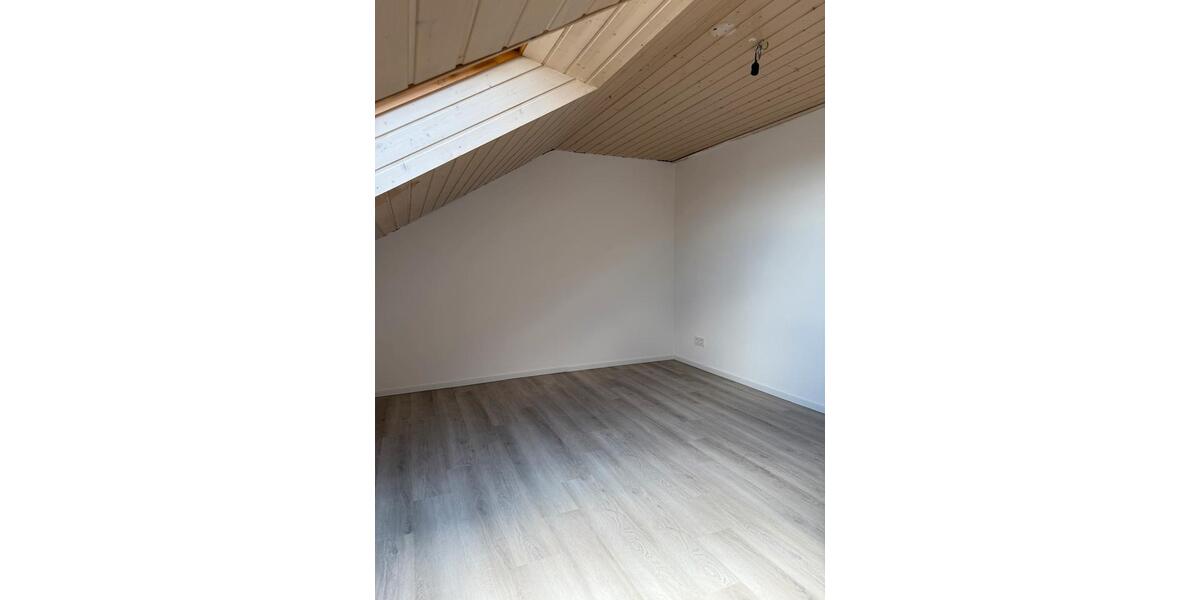 Etagenwohnung Villingendorf - 3 Zimmer, 85 m&sup2;, 750&euro; | Angebot:24831890