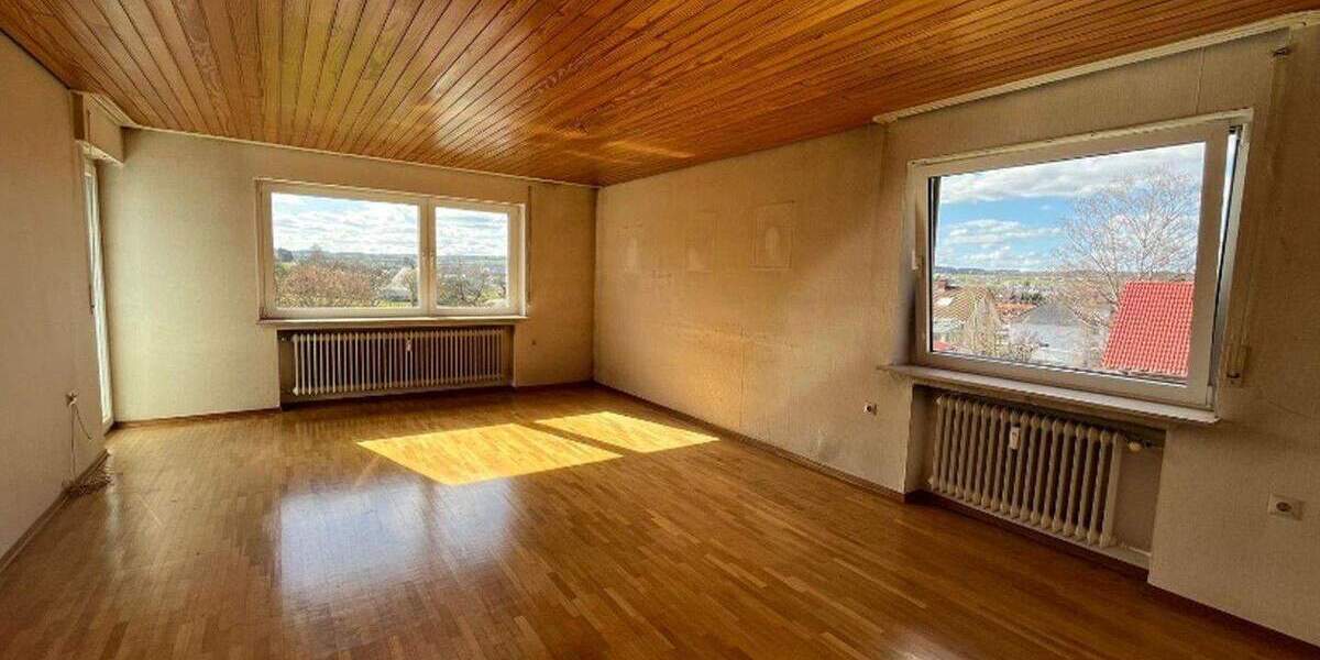 Mehrfamilienhaus, Wohnhaus Deisslingen Deißlingen - 8 Zimmer, 240 m&sup2;, 350.000&euro; | Angebot:25782549