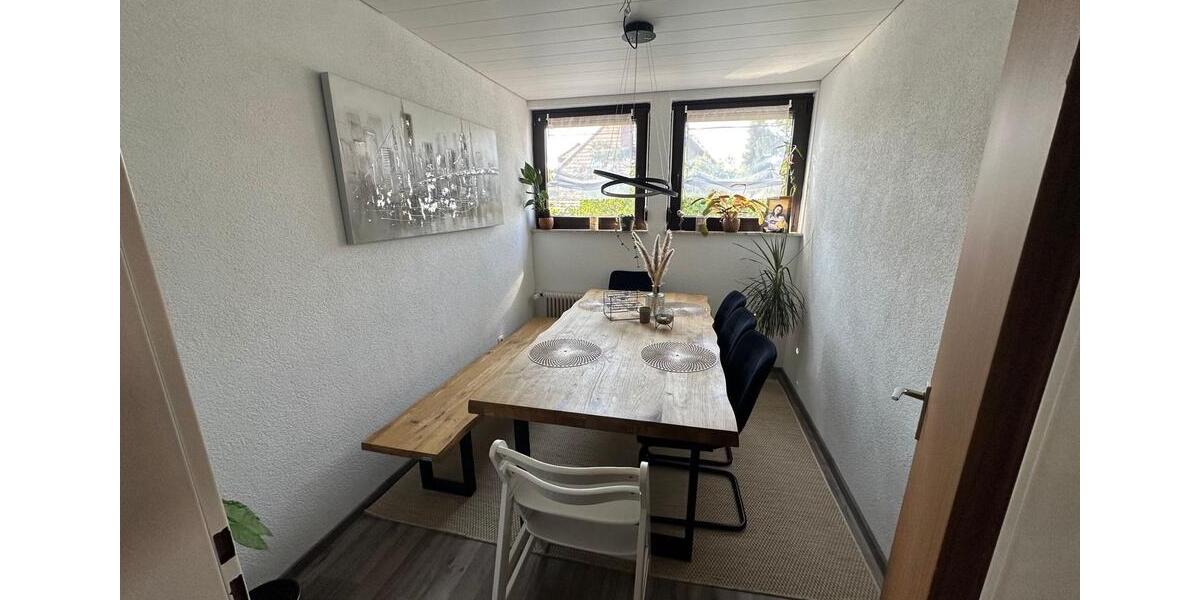 Dachgeschoßwohnung Bad Dürrheim - 4 Zimmer, 72 m&sup2;, 200.000&euro; | Angebot:26136900