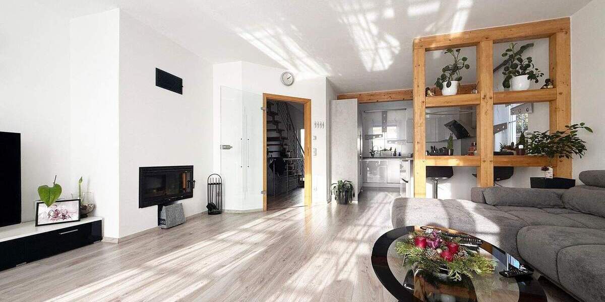 Einfamilienhaus Gunningen - 9 Zimmer, 235 m&sup2;, 799.000&euro; | Angebot:25662393