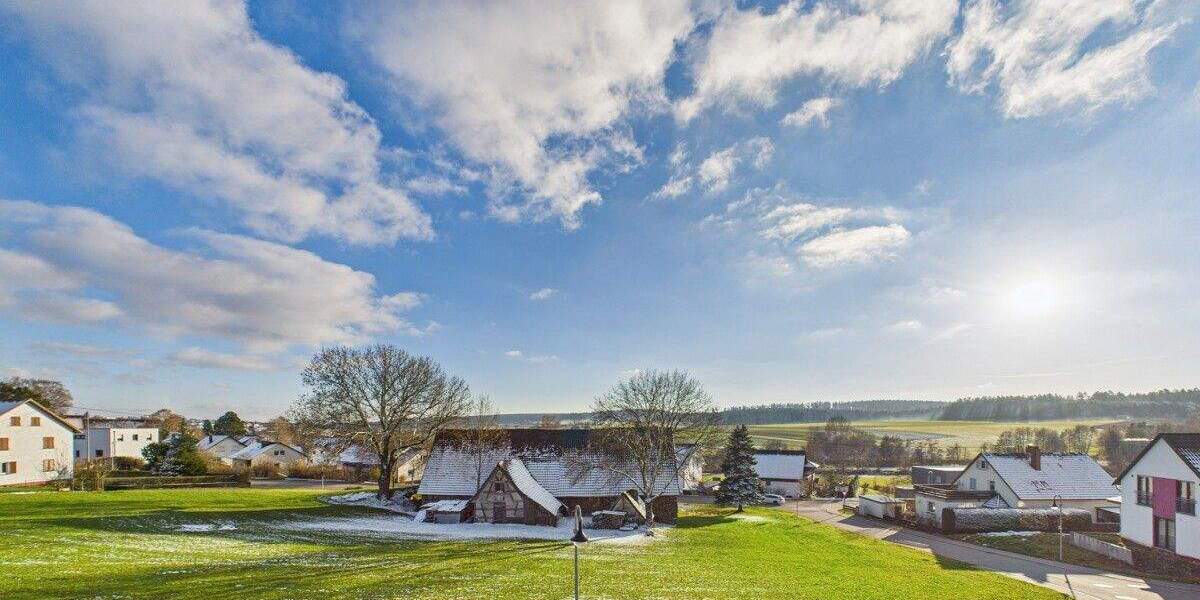 Einfamilienhaus Dunningen - 7 Zimmer, 265 m&sup2;, 990.000&euro; | Angebot:25775412