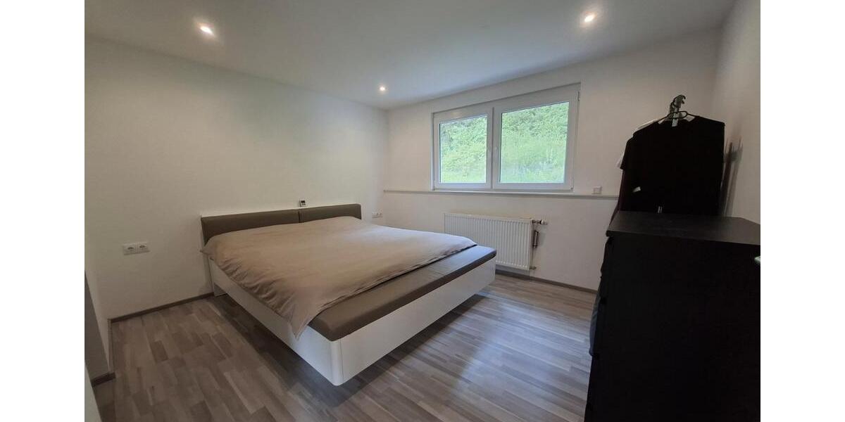 Doppelhaushälfte Tuttlingen - 5.5 Zimmer, 162 m&sup2;, 415.000&euro; | Angebot:26980287