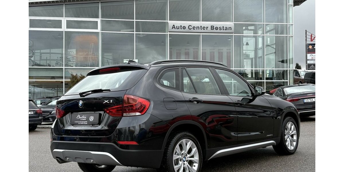 BMW X1 20d xDrive BI-XENON/TEMPOMAT/NAVI/PDC/SHZ/DAB 79.104 km 15.900 &euro; Villingen-Schwenningen 78054