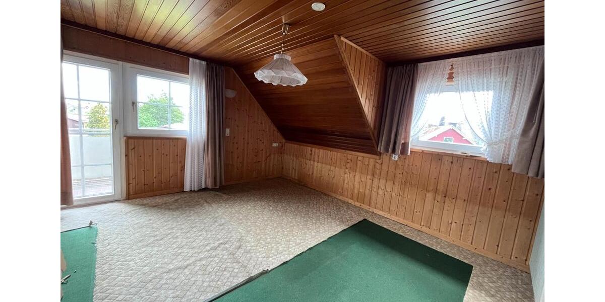 Einfamilienhaus Friedenweiler - 7.5 Zimmer, 185 m&sup2;, 390.000&euro; | Angebot:26958639