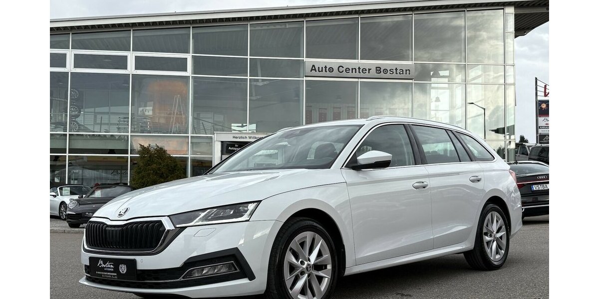 Skoda Octavia 2.0 TDI Combi Style MEMORY/NAVI/CARPLAY 84.033 km 21.800 &euro; Villingen-Schwenningen 78054