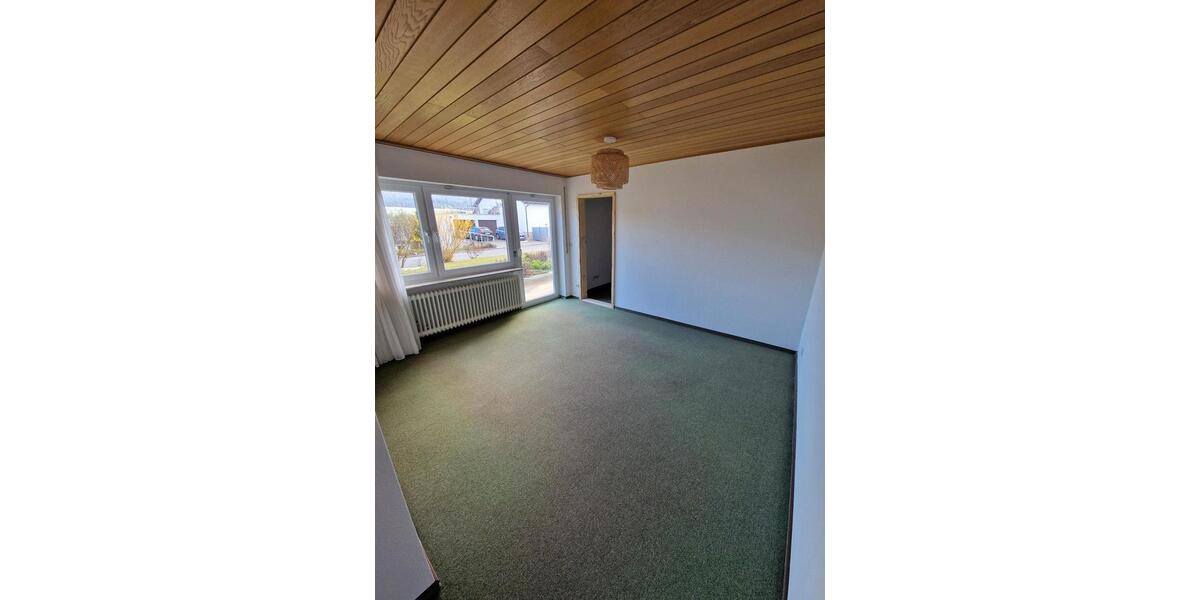 Erdgeschoßwohnung Durchhausen - 3 Zimmer, 70 m&sup2;, 450&euro; | Angebot:25982336