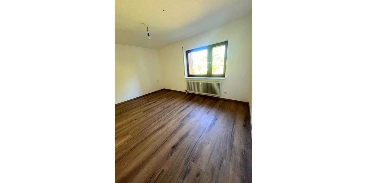Etagenwohnung Rottweil - 3.5 Zimmer, 86 m&sup2;, 219.000&euro; | Angebot:27088375