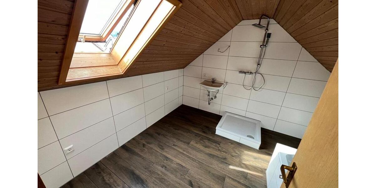 Maisonettenwohnung Tuttlingen - 2 Zimmer, 74 m&sup2;, 950&euro; | Angebot:25085104