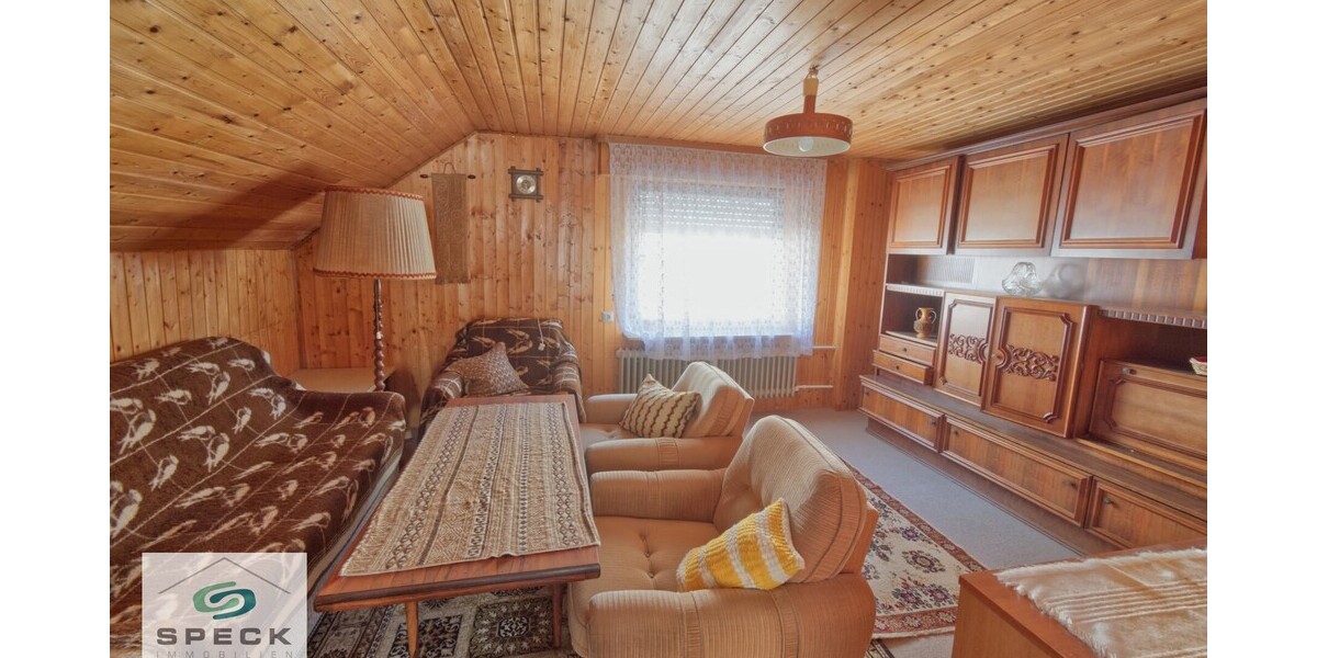 Großes Haus in sonniger Hanglage – ideal für Familien! - Zweifamilienhaus Epfendorf | Angebot:24421604